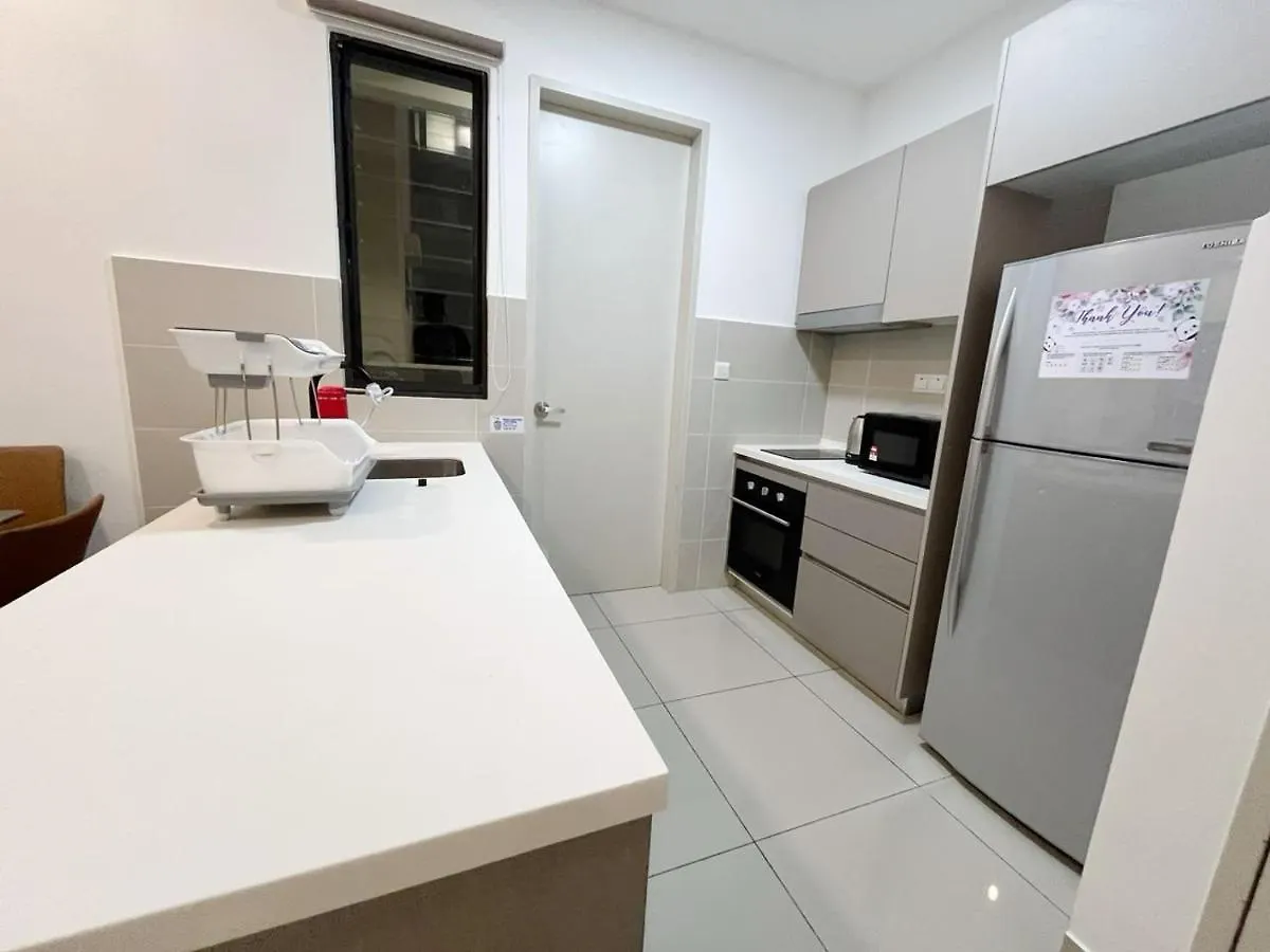3 Room Cozy Comfy 1-11 Pax Old Klang Road 7 Min To Midvalley Kuala Lumpur 0*,