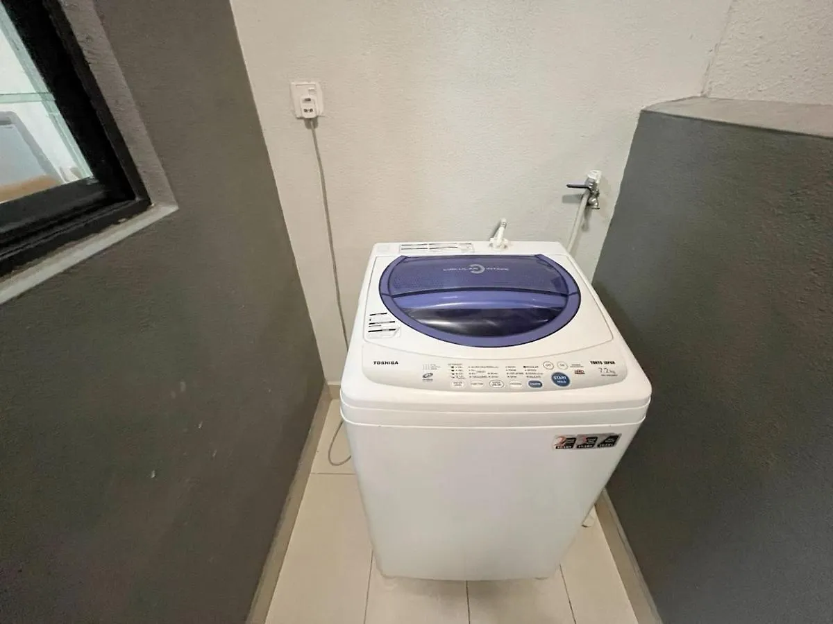 Apartment 3 Room Cozy Comfy 1-11 Pax Old Klang Road 7 Min To Midvalley Kuala Lumpur Ma­lay­sia